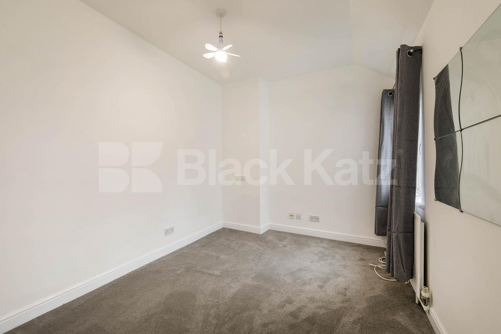 Modern Apartment New Kings road, Fulham